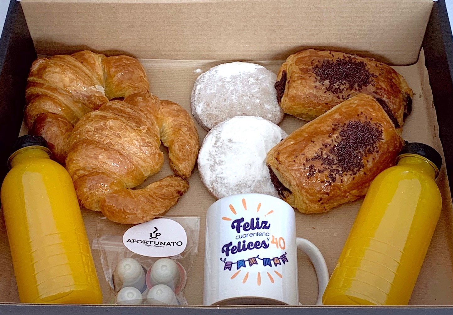 Made with Repix (http://repix.it) CAJA DESAYUNO DULCE